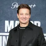 Jeremy Renner shares insights on shooting 'Ridiculous' Knives Out 3 with star-studded cast