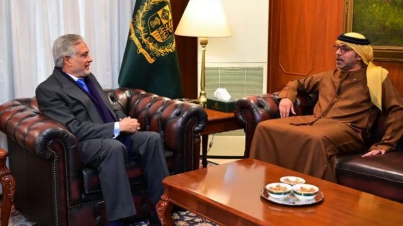 UAE Ambassador briefs Dar on streamlining visa processes for Pakistanis