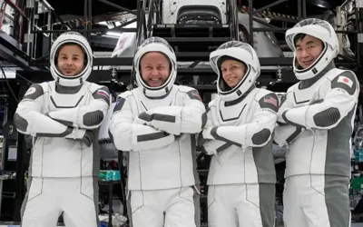 Astronauts return early from ISS amid first-ever medical evacuation