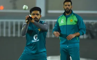 Imad Wasim makes big claim about Babar Azam