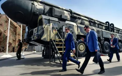 Putin orders troops near Ukraine to conduct nuclear drills