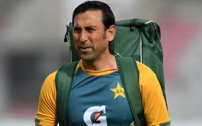 Younis Khan urges top-order to score big