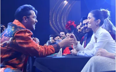 Asim Azhar Talks About Wedding Plans With Merub Ali