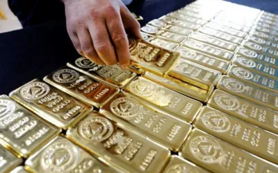 Gold prices in Pakistan drop again - check rates
