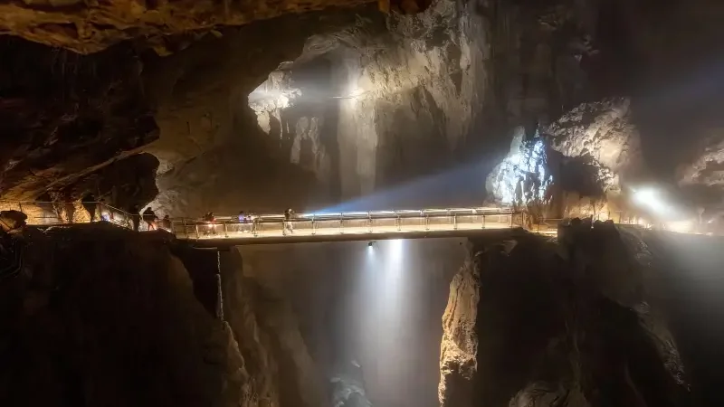 Inside karst plateau: Italy and Slovenia’s shared geopark experience