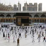 Saudi Arabia bars visit visa holders from entering Makkah during Hajj