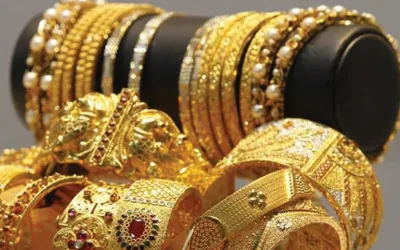 Karachi gold market sees major price drop