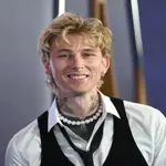‘Machine Gun Kelly’ opens up about extreme blackout tattoo experience