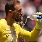 Scorching temperatures raise safety concerns at FIFA World Cup