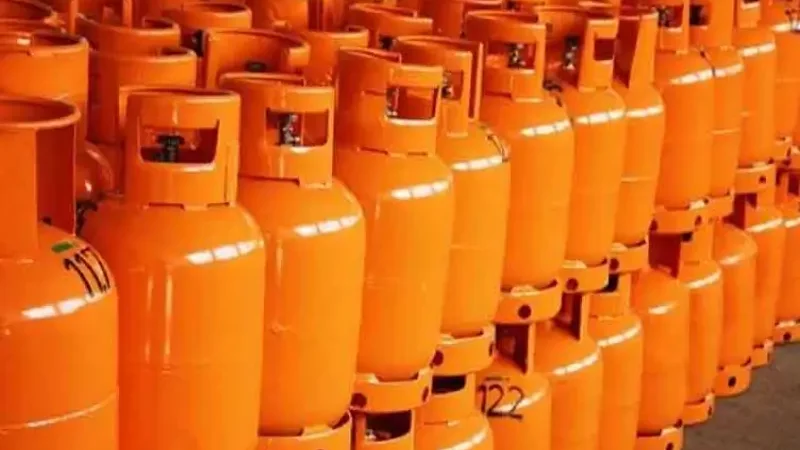 OGRA increases LPG cylinder price by Rs6.37 per kg