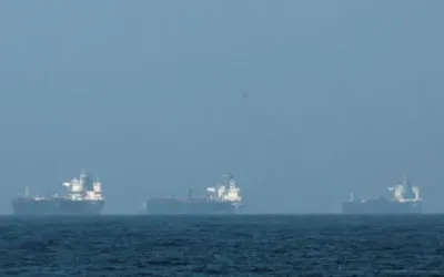 IRGC says Iran in ‘complete control’ of Strait of Hormuz amid Trump threats
