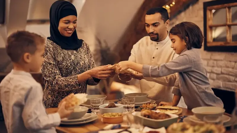 Healthy eating tips to enjoy Eid without overeating