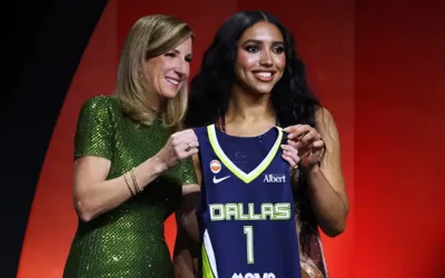 Azzi Fudd reunites with Paige Bueckers after no. 1 pick in WNBA draft
