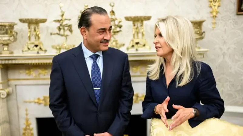 'Pakistan emerges as key diplomatic bridge in Middle East crisis'