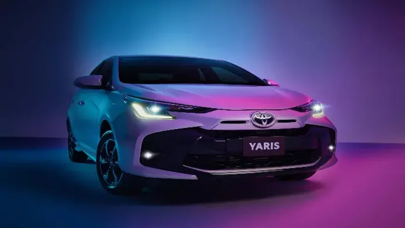 Toyota Yaris 1.3 MT, CVT new registration fee for December 2025