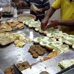 Bun Kebab: Identity of Pakistani Food Street