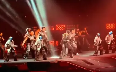 Robots steal the show at Wang Leehom’s concert in Chengdu