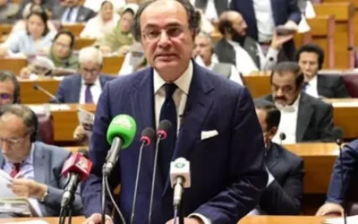 Aurangzeb confirms next budget will present Finance division