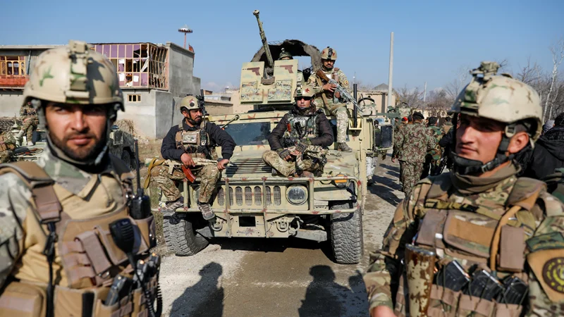 Defence Experts Warn Afghanistan, ‘We will destroy Taliban posts if attacks continue’