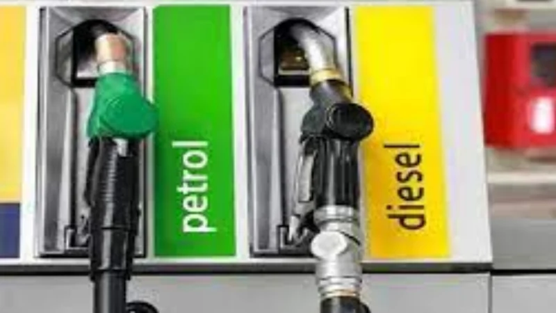 Government raises Diesel Price by Rs2.78 per Litre, Petrol price remain unchanged