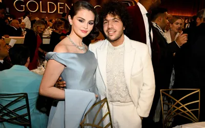 Selena Gomez and Benny Blanco share a sweet kiss at Lil Dicky's wedding