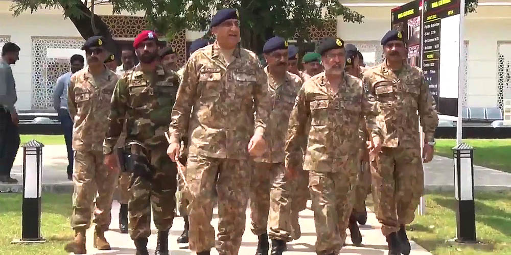 coas visits formations of strike corps