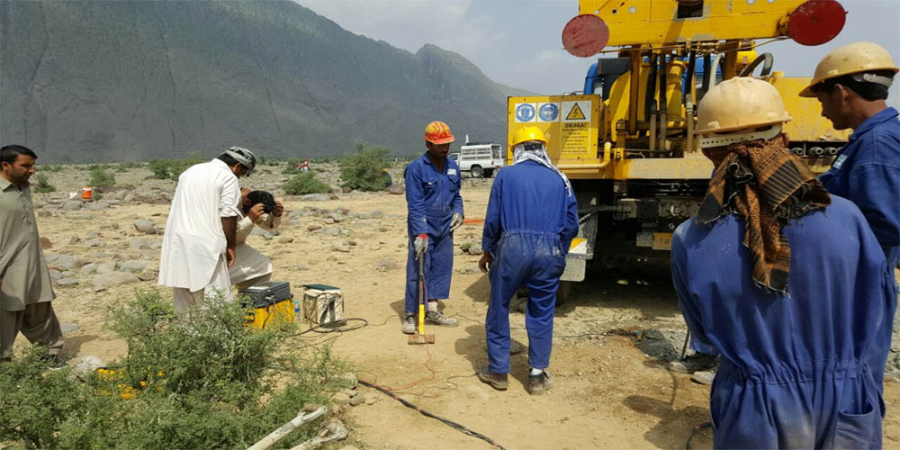 KPK Discover Oil and Gas