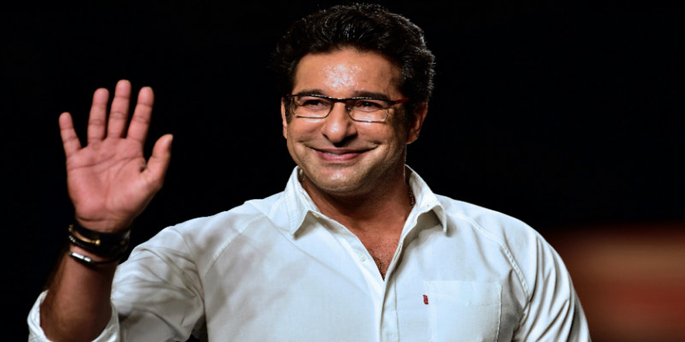 Waseem Akram Tweet On Let's Clean Karachi