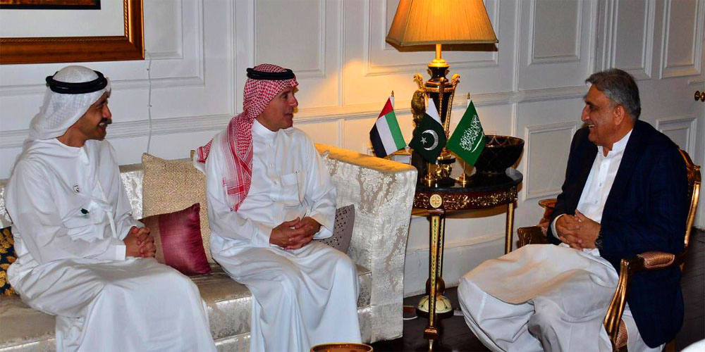 Army Chief- saudi- uae-diplomats meeting