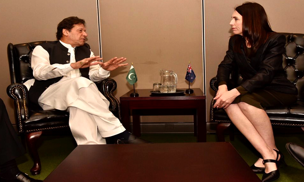 imran khan meets jacinda ordan
