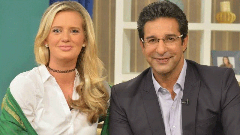 Shaniera Akram-sea view