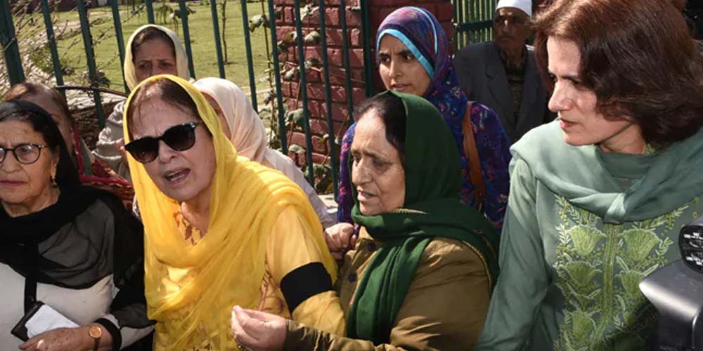 Farooq Abdullah's Sister, Daughter Detained During Protest In Srinagar