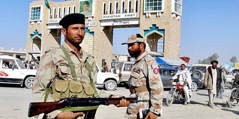 غیر قانونی طور پر ایران میں داخل ہونے والے 57 پاکستانی تارکین وطن گرفتار