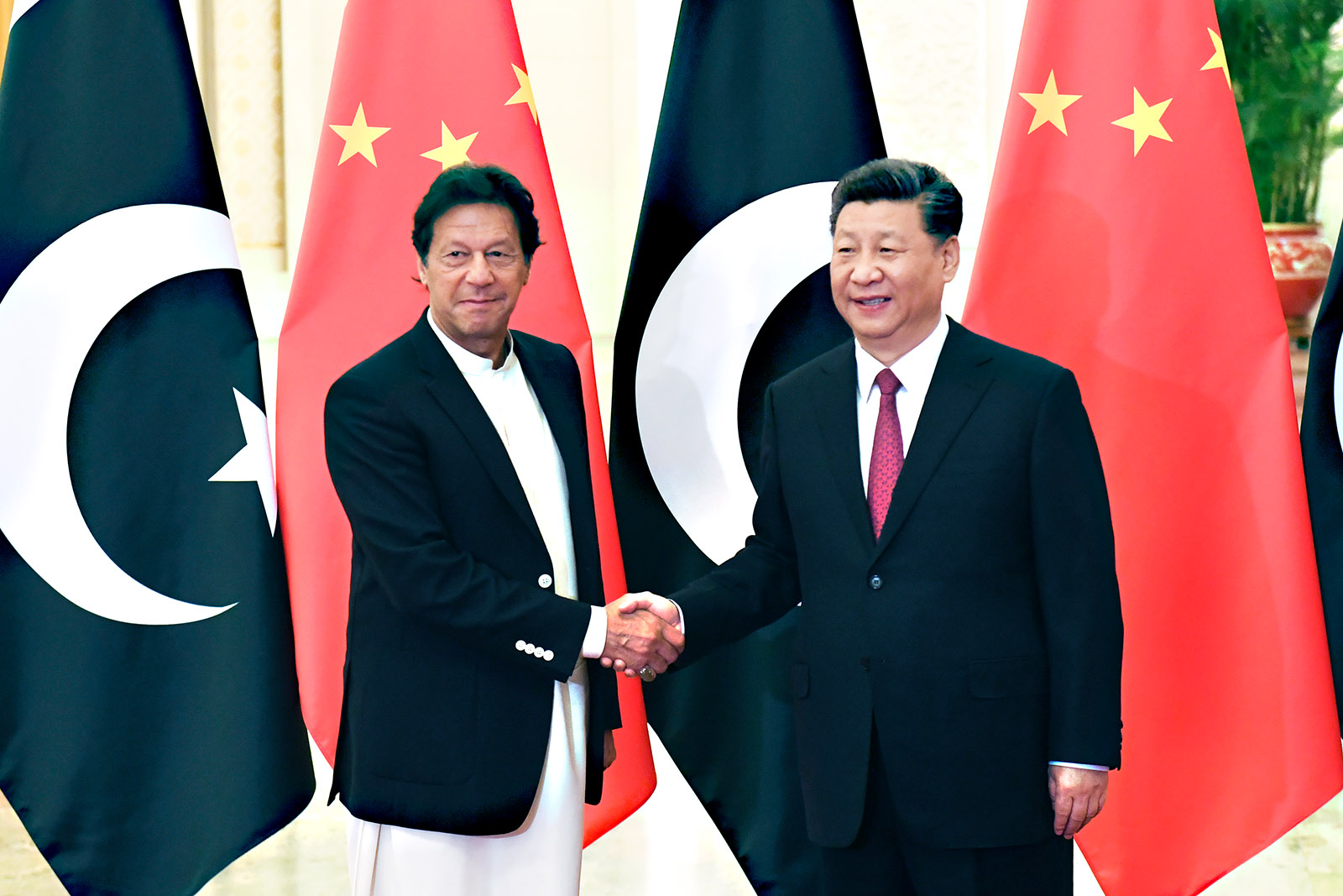 Pakistan's Prime Minister Imran Khan Meets With China's President Xi Jinping