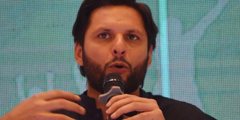 شاہد آفریدی بھی حکومت مخالت ’لانگ مارچ‘ والوں کے حق میں بول پڑے