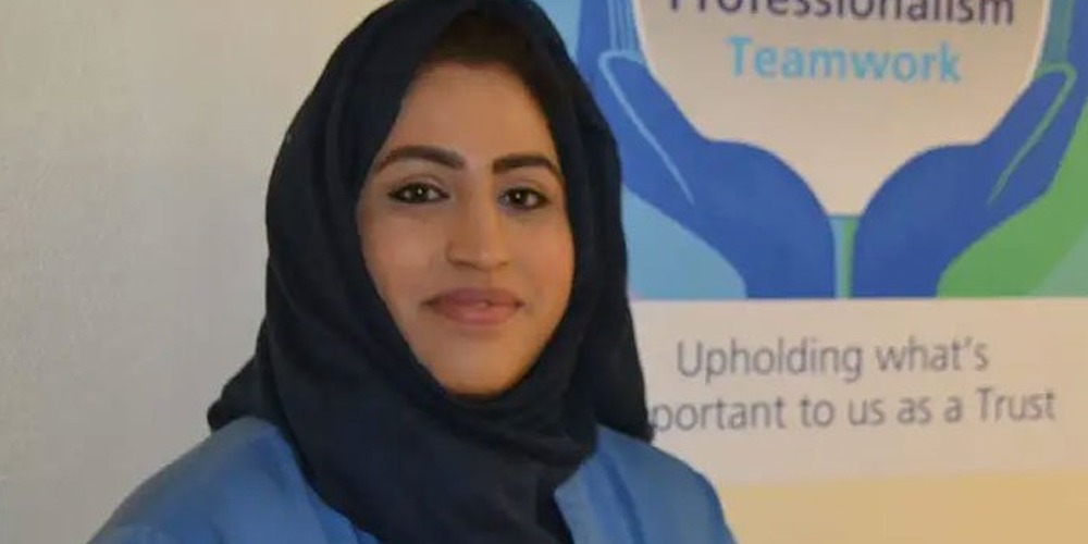 پاکستانی نژاد برطانوی نرس عریمہ نسرین کورونا سے جنگ ہار گئیں