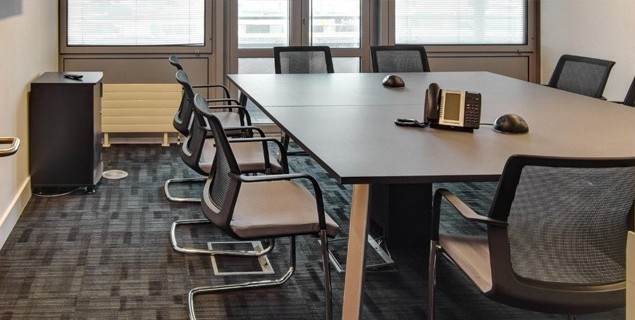 سرکاری دفاتر