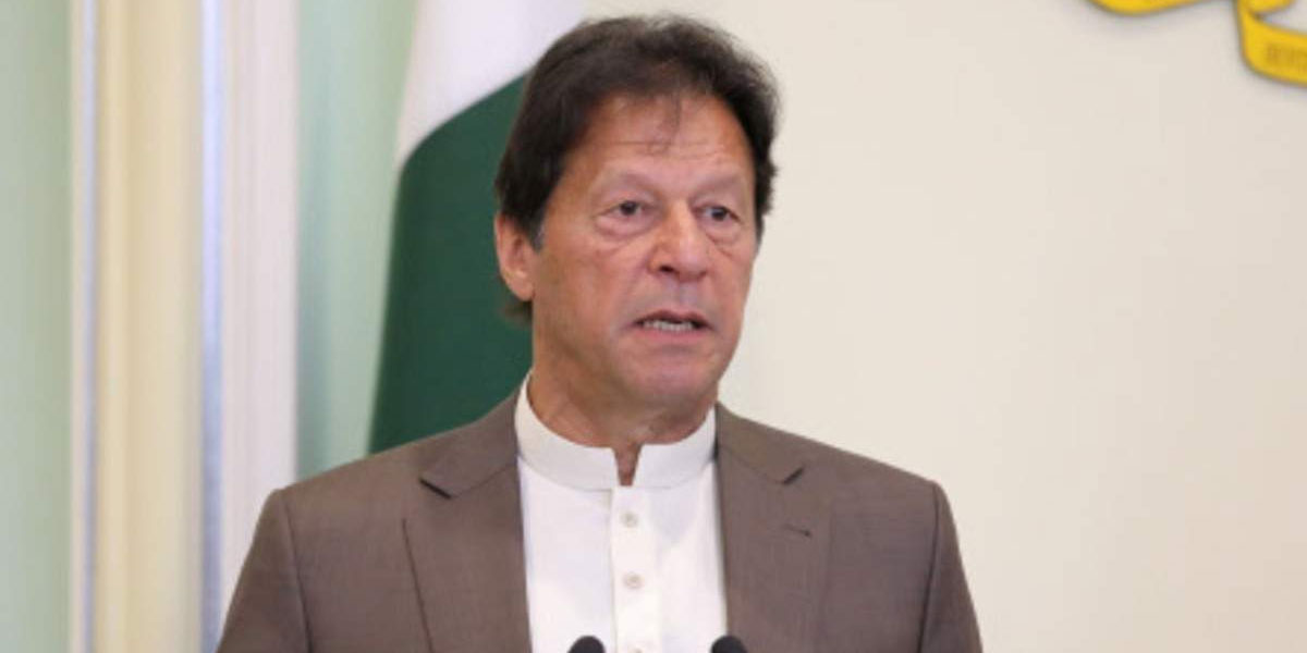 وزیراعظم عمران خان سے وزیراعلیٰ پنجاب عثمان بزدار کی گورنرہاوس میں ملاقات ہوئی، وزیراعلیٰ پنجاب کی جانب سے موٹروے کیس بارے بھی رپورٹ پیش کی گئی۔