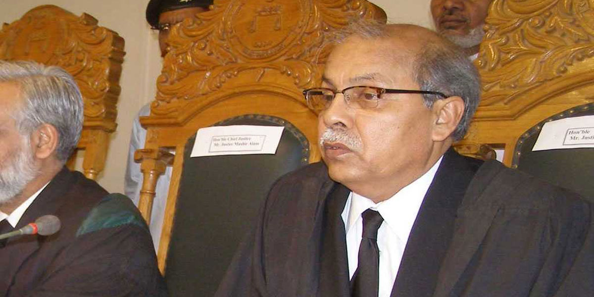 district judiciary to discharge their responsibilities with dedication