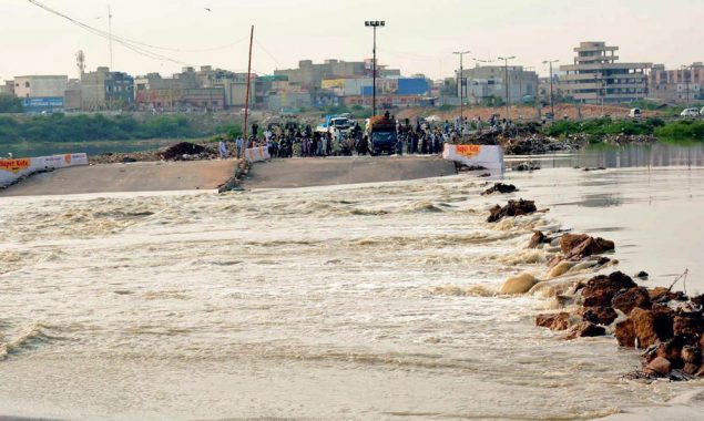 کورنگی کازوے