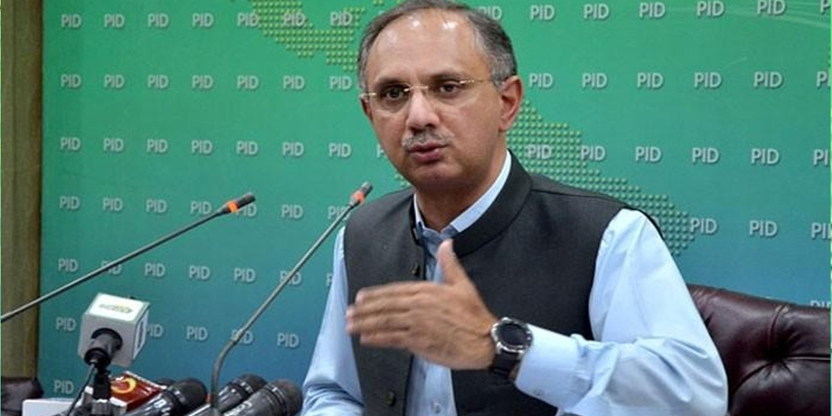سابق وزیراعظم کو حکومت کبھی بھی پاکستان آنے سے نہیں روکے گی، عمر ایوب