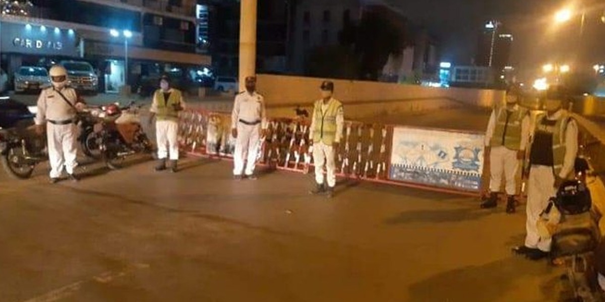 کلفٹن انڈر پاس