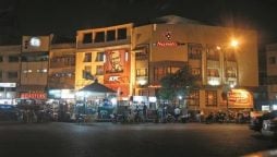 restaurants are sealed due to unfollowing of SOP's