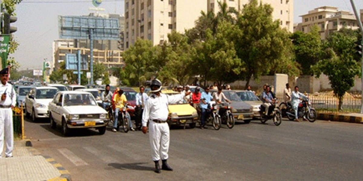 new traffic plan is alloted by traffic police in Karachi