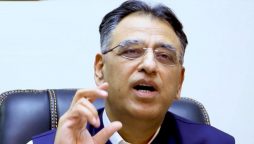 اسد عمر