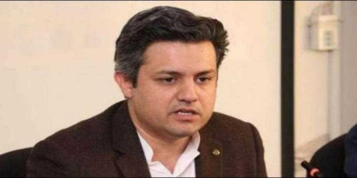 World economic forum is now appreciating the economy of Pakistan