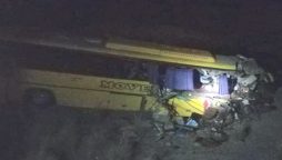 eight passengers were killed in a speeding coach overturned near Hub