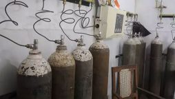 authorities could not able to supply oxygen to hospitals in Karachi