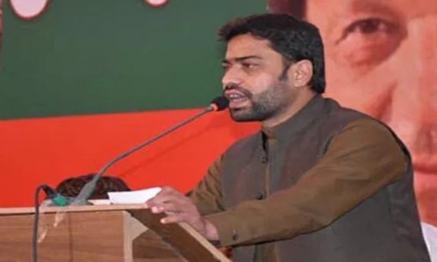 بابر یوسفزئی