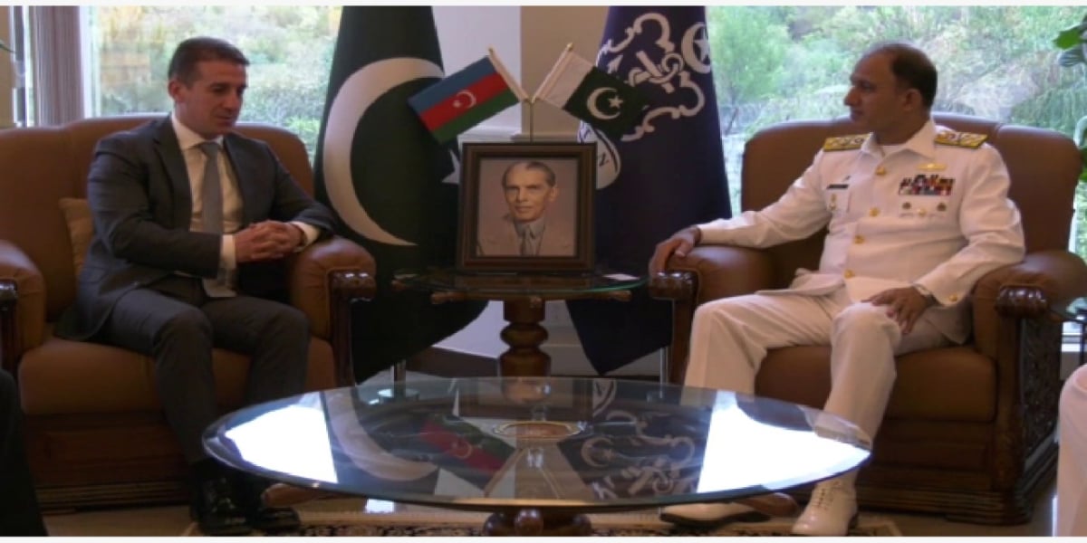 آذرباٸیجان کے سفیر